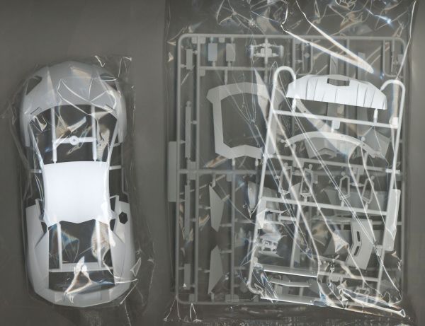 1/24 '15 Lamborghini Aventador SV