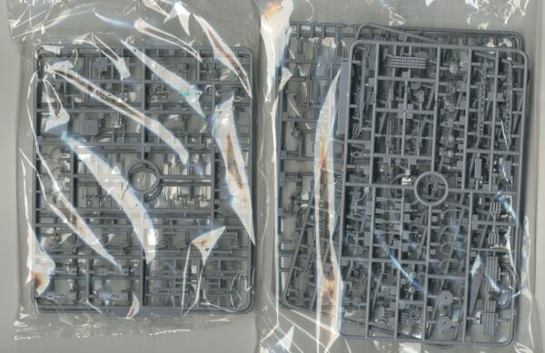 1/350 I.J.N. Anti Aircraft Cruiser Isuzu