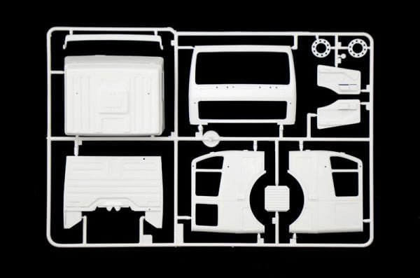1/24 MERCEDES-BENZ SK EUROCAB 6x4