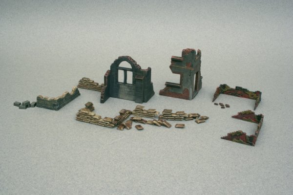 1/72  WALLS AND RUINS