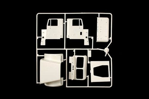 1/24   FREIGHTLINER FLC