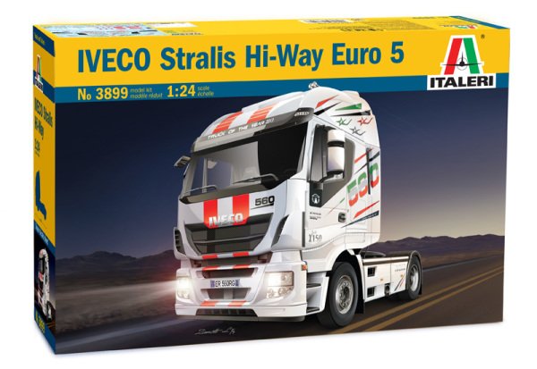 1/24  IVECO STRALIS HI-WAY EURO 5