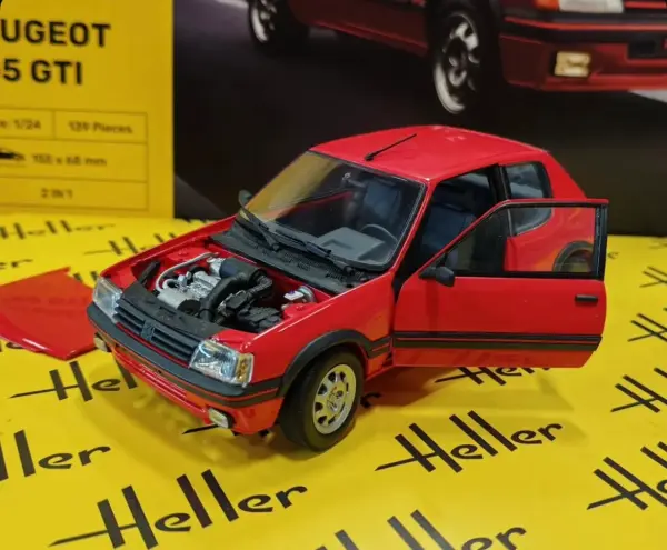 1/24 Peugeot  205 GTI