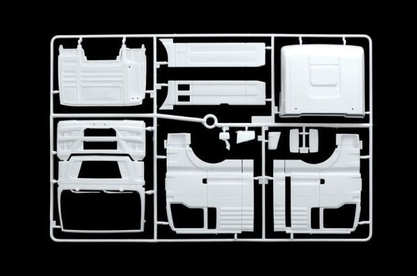 1/24  MAN TGX XXL ''WOLF TRANSPORTE''