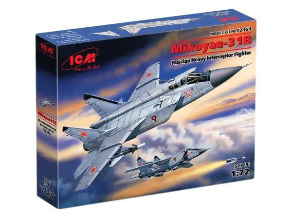 1/72  MIG -31 B RUSSIAN HEAVY INTERCEPTOR FIGHTER
