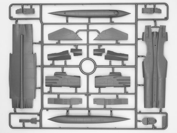 1/72  MIG-25 RBF SOVIET RESSONAISSANCE  PLANE
