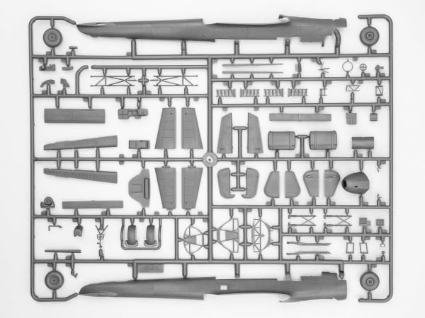1/72 Do 215B-4 WWII Reconnaissance Plane
