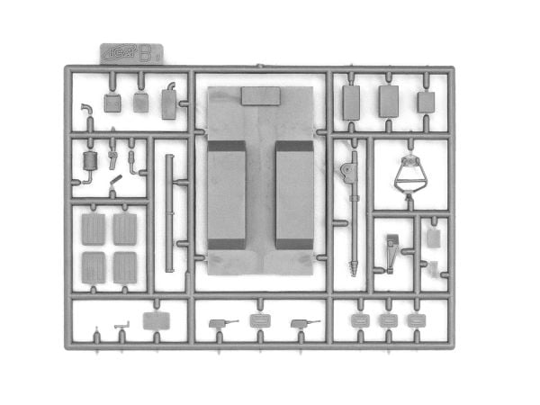 1/72 URAL 375 A COMAND VEHICLE