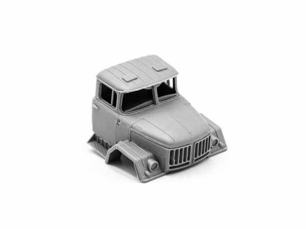 1/72 ZIL-131 COMAND VEHICLE