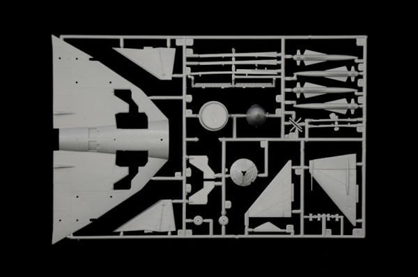 1/48   SAAB JA 37/AJ 37 VIGGEN