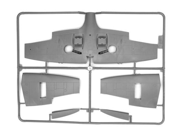 1/48 Spitfire Mk.IX with RAF Pilots and Ground Personnel