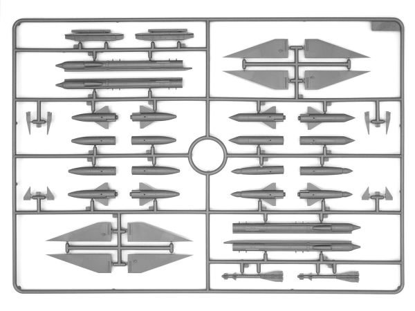 1/48  MiG-25 PD Soviet Interceptor Fighter