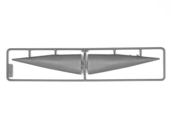 1/48 MiG-25 RBF Soviet Reconnaissance Plane