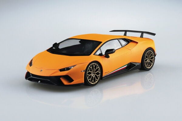 1/24 1/24 '17 Lamborghini Huracan performante