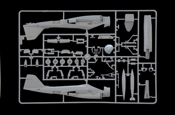 1/72   KA-6D INTRUDER
