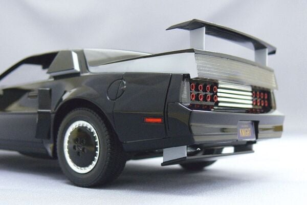 1/24 KNIGHT RIDER KNIGHT 2000 K.I.T.T. SPM