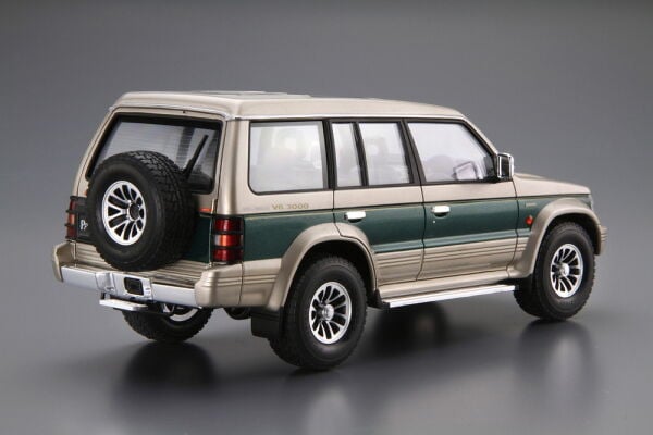 1/24 MITSUBISHI V43W PAJERO SUPER EXCEED '91