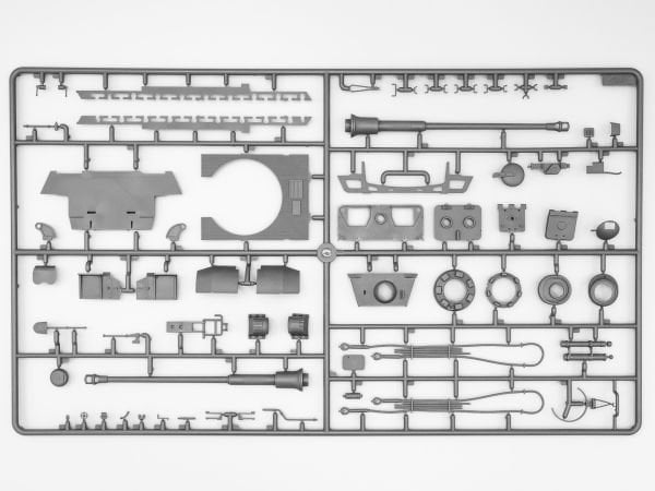 1/35 Pz.Kpfw.VI Ausf.B King Tiger with Henschel Turret (late production) WWII German Heavy Tank