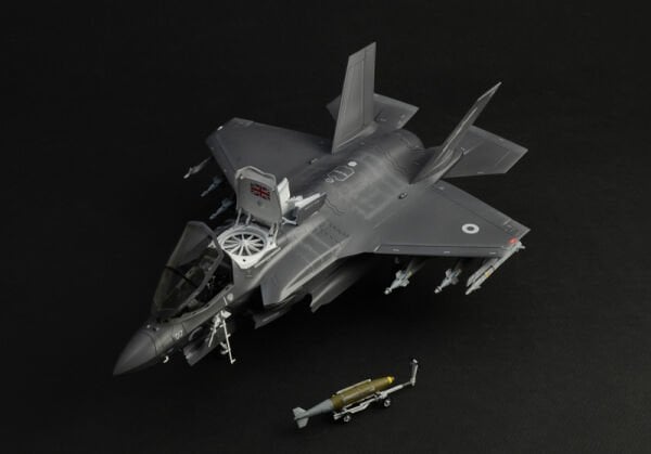 1/48 F-35 B Lightning II (%100 yeni kalıp)