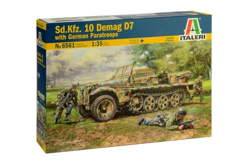 1/35   Sd.Kfz. 10 DEMAG D7 with German Paratroops