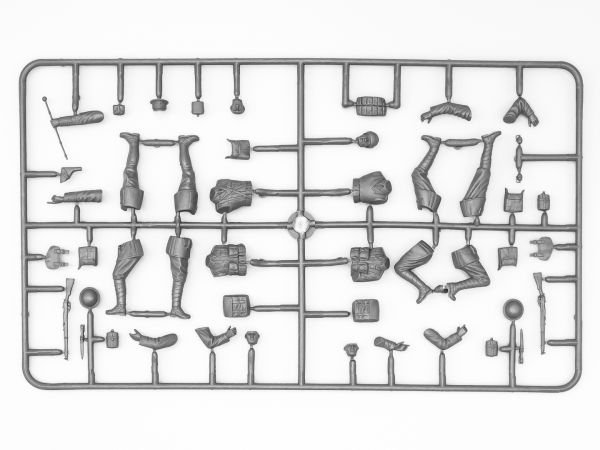 1/35 British Infantry (1917-1918) 4 figures – 1 officer, 3 soldiers