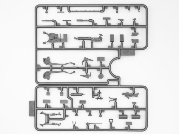 1/35  WWII German MG08 MG Team 2 figures