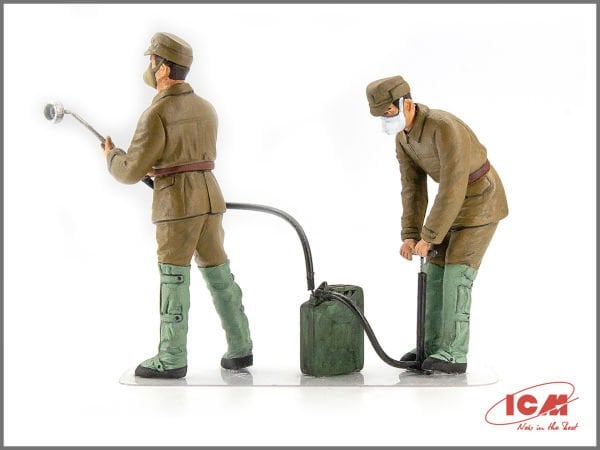1/35  Chernobyl#4. Deactivators 4 figures