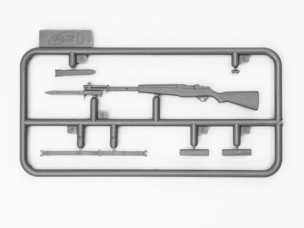1/16 US Marines Sergeant The set includes 26 parts for assembly of one figure.
