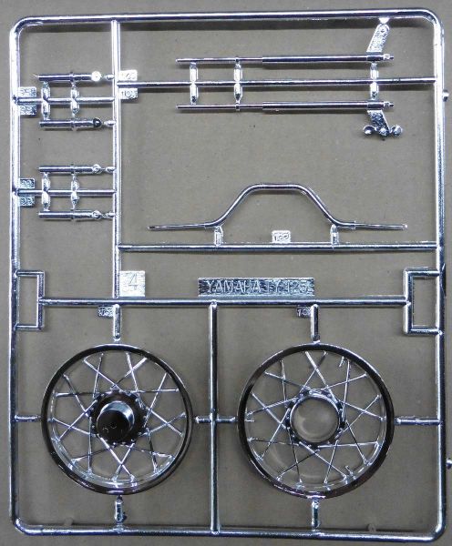 1/8 YAMAHA TY 125