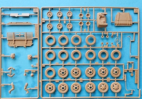 1/35  GMC US-TRUCK