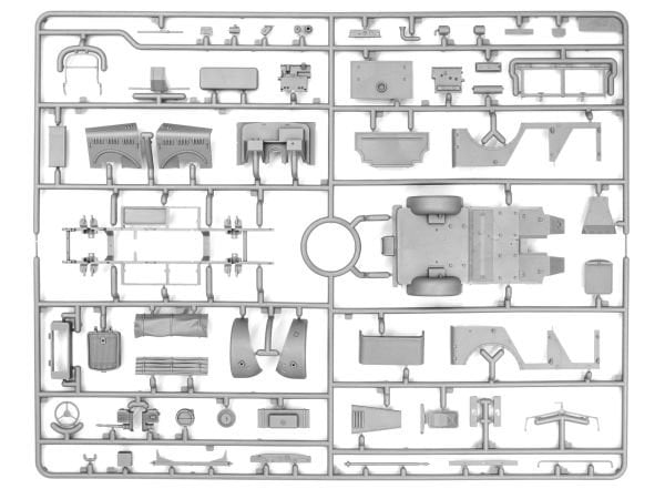 1/35  le.gl.Einheits-Pkw Kfz.1 Soft Top WWII German Light Personnel Car