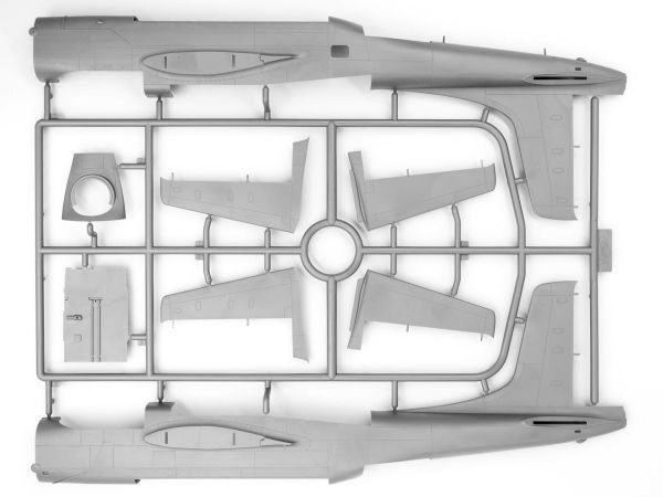 1/48 A-26C-15 Invader with pilots and ground personnel