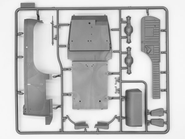 1/24 Typ G4 Soft Top WWII German Personnel Car
