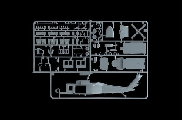 1/72 UH - 60 Black Hawk ''Night Raid''