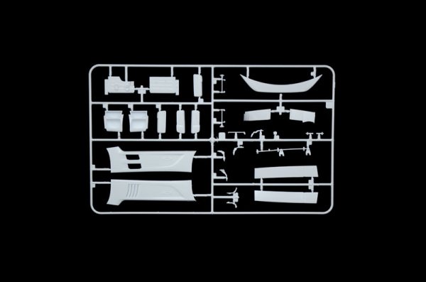 1/24  Mercedes-Benz ACTROS MP4 Giga Space