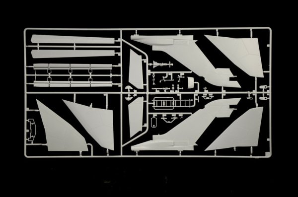 1/32   Tornado ECR