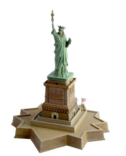 STATUE OF LIBERTY: WORLD ARCHITECTURE