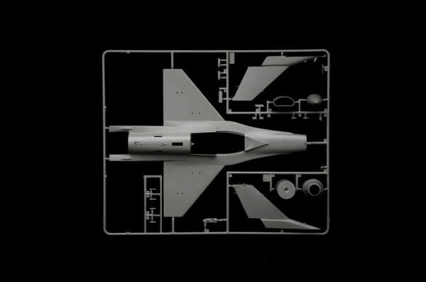 1/48 F-16C Fighting Falcon