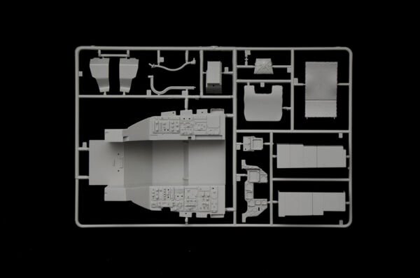 1/12   F-16 Cockpit