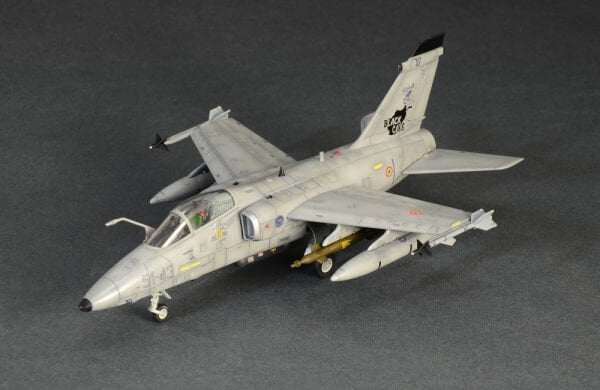 1/72   AMX Ghibli