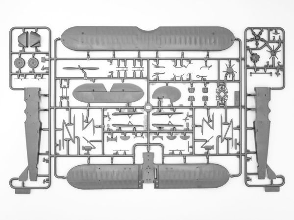 1/48 U-2/Po-2VS WWII Soviet Night Light Bomber