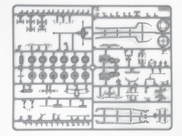 1/35 Typ 320 (W142) Saloon with German Staff Personnel