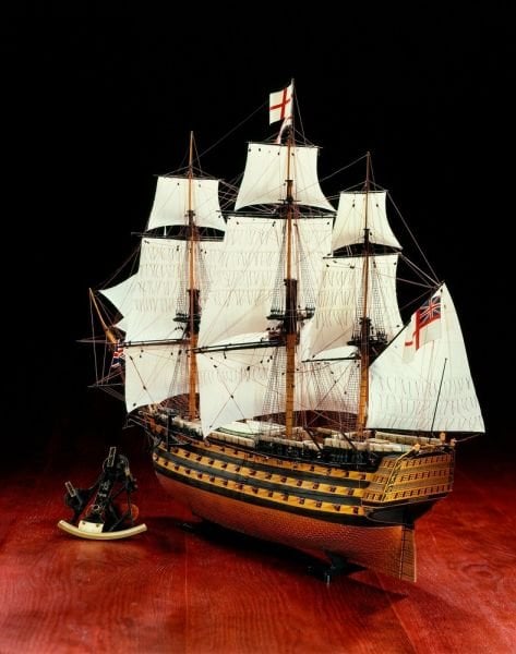 1/100 HMS VICTORY