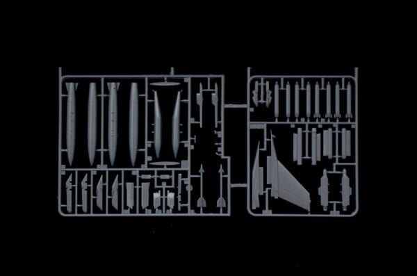 1/72    F-16 C/D Night Falcon - Complete Set For Modeling - Starter kit