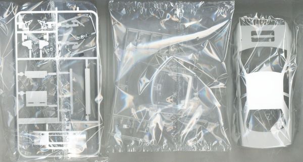 1/24 MCR　BNR34 Skyline GT-R '02（Nissan）