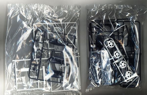 1/24 VeilSide Combat Model FD3S RX-7 '91(Mazda）