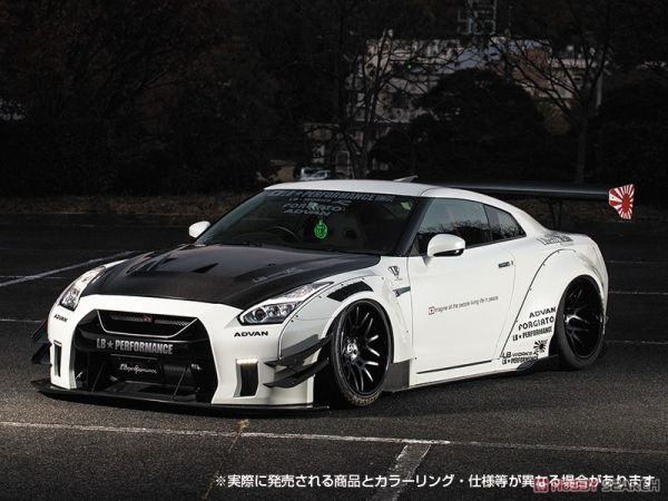 1/24 LB★WORKS R35 GT-R type 2 Ver.1