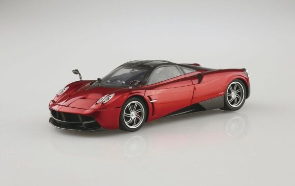 1/24  Pagani Huayra