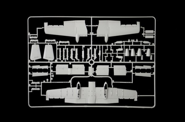 1/72   A-10 A/C THUNDERBOLT ll - GULF WAR