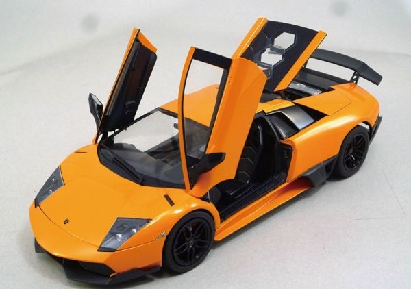 1/24 '09 Lamborghini Murcielago LP670-4 SV